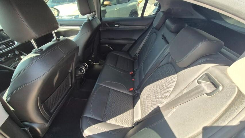 Alfa Romeo Stelvio 2.2 Turbodiesel 190 CV AT8 RWD Business - 12/2018