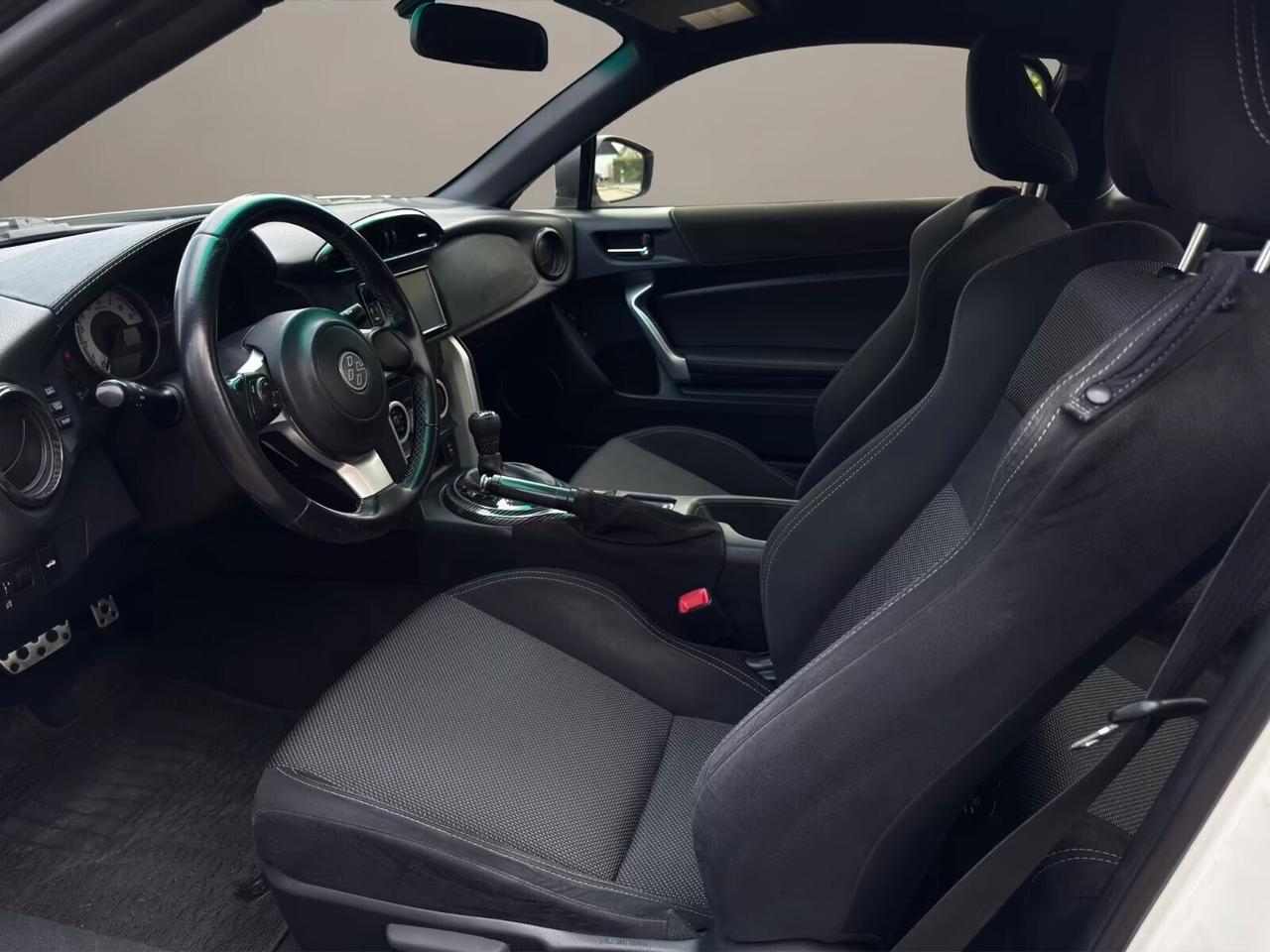 Toyota GT86 2.0 AT Rock&Road Boxermotor