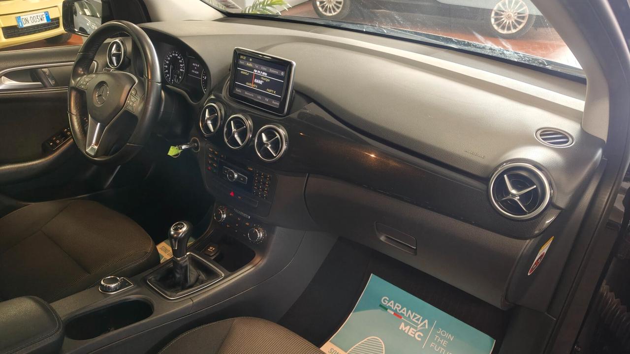 Mercedes-benz B 180 CDI BlueEFFICIENCY Executive