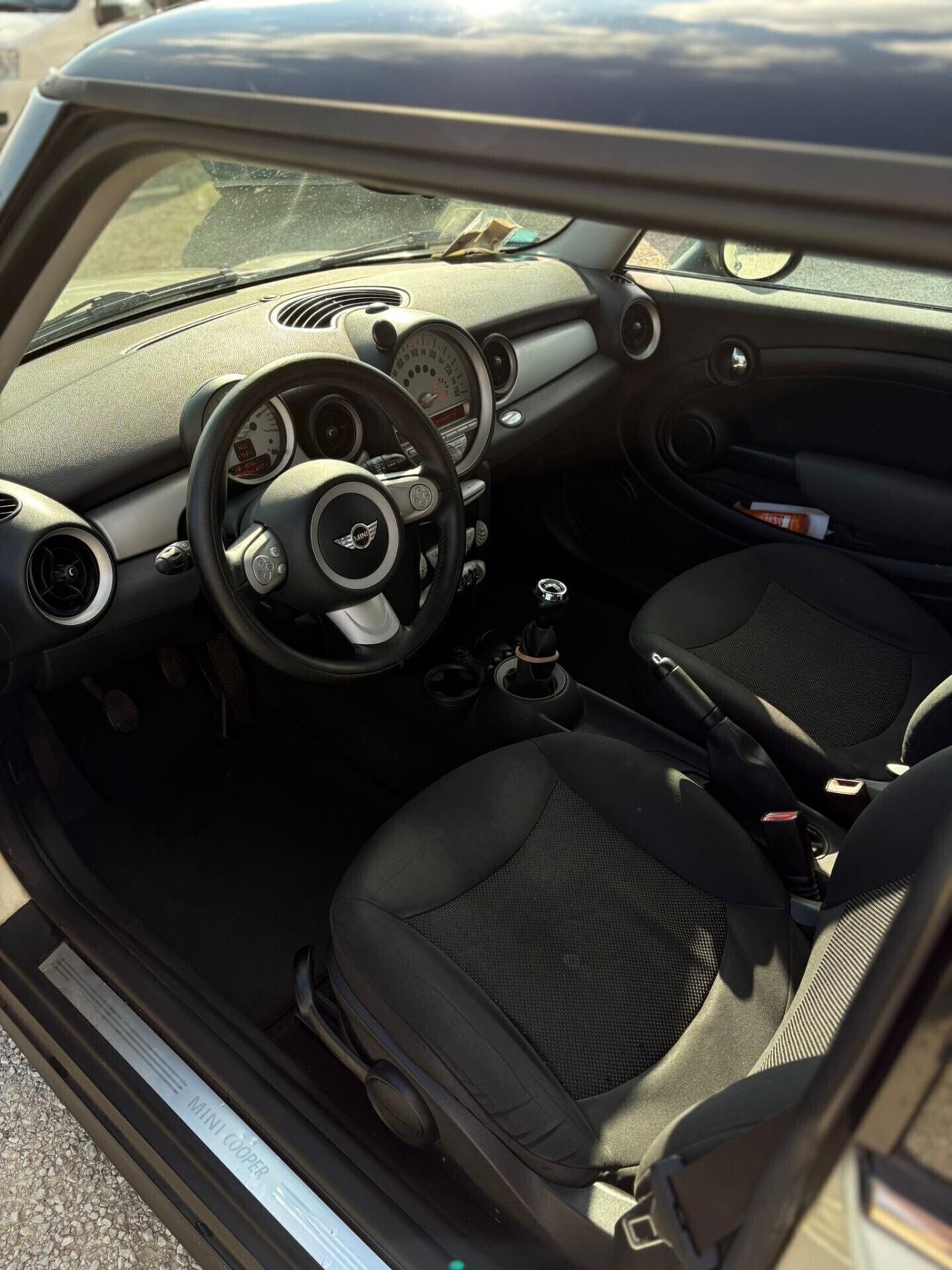 Mini Cooper 1.6 Diesel 2009 SI NEOPATENTATI