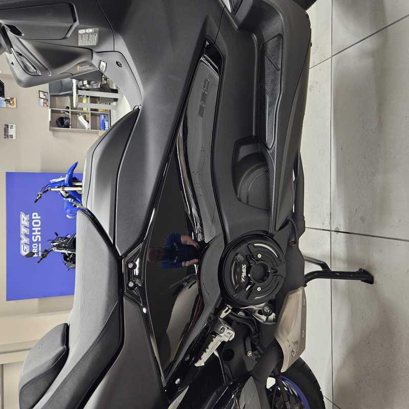 Yamaha T-Max 560 - 2024