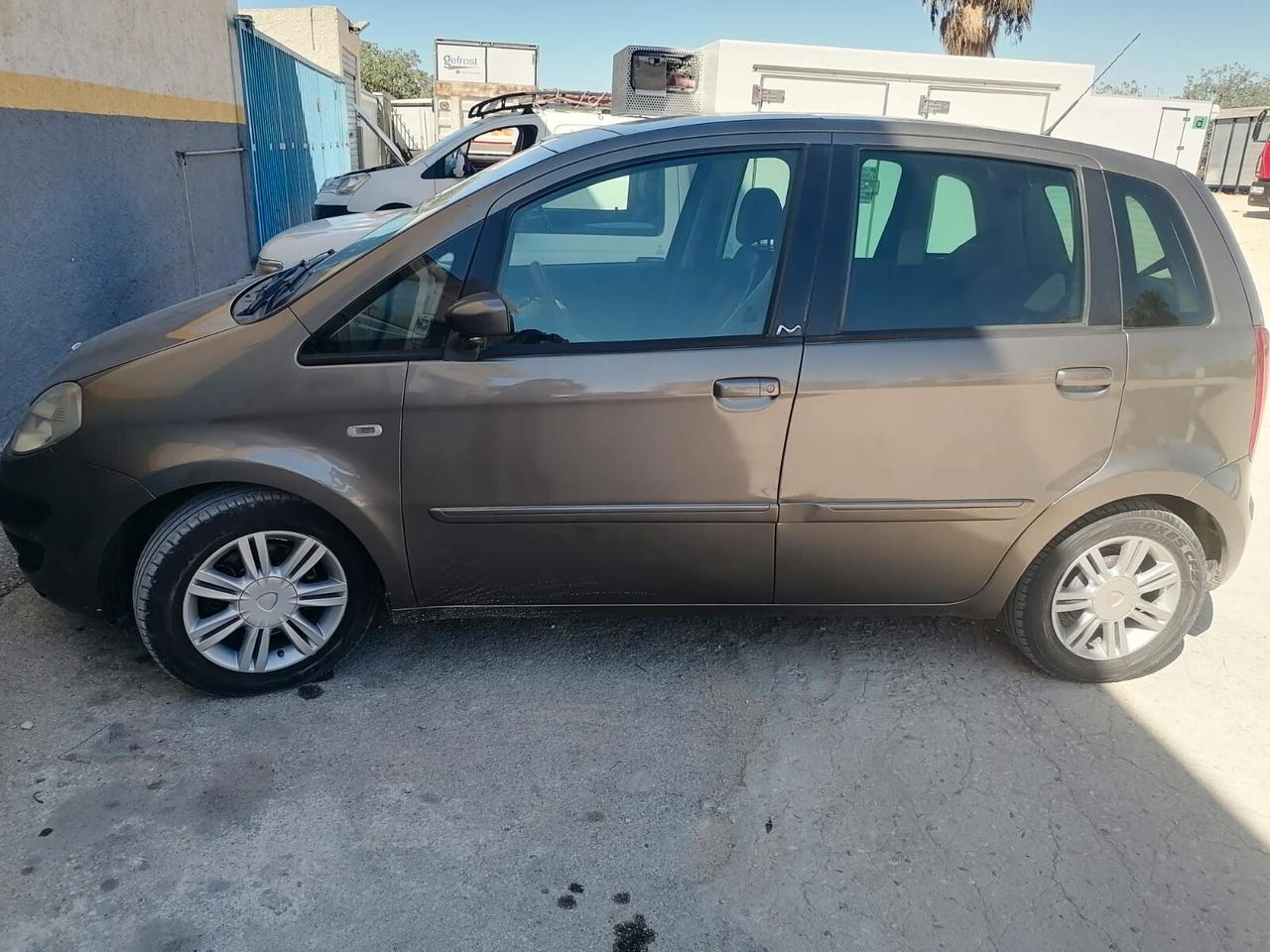 Lancia MUSA 1.9 Multijet Platino