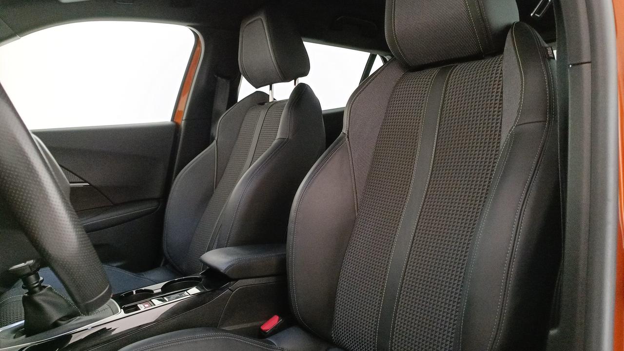 PEUGEOT 2008 1.2 puretech GT Line s&s 130cv