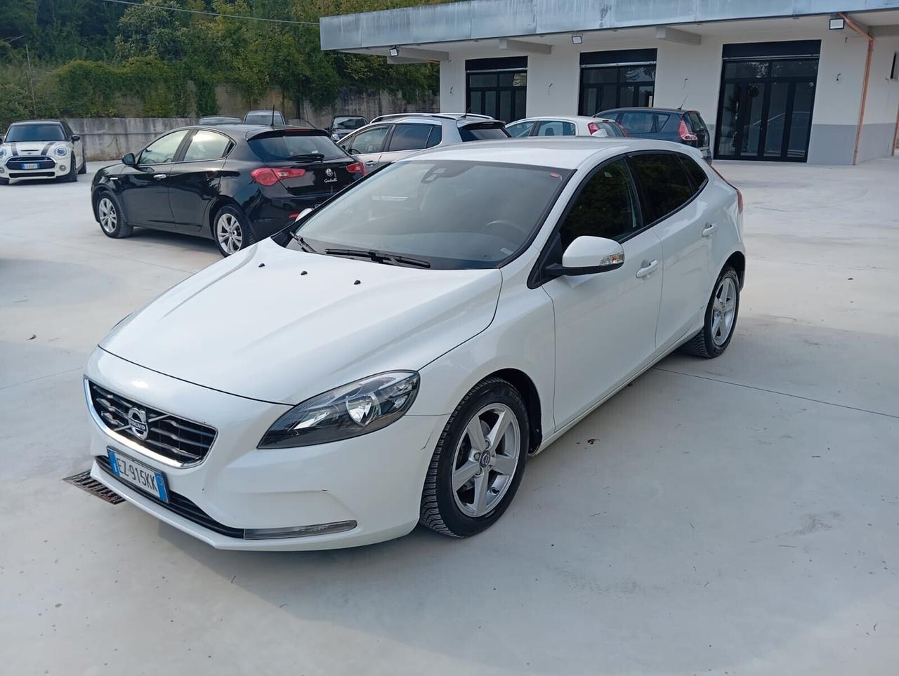 Volvo V40 " KM CERTIFICATI "