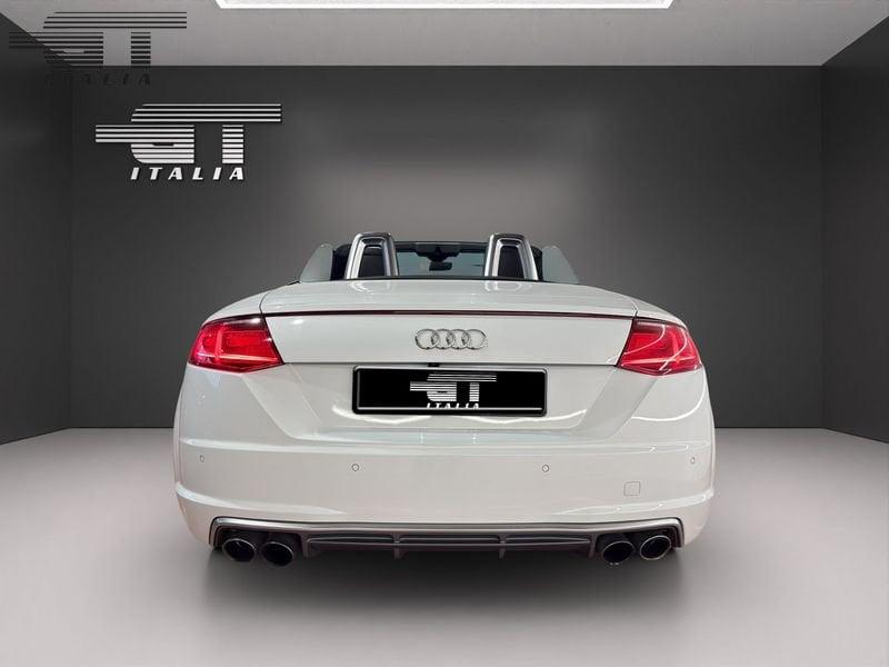 Audi TTS 2.0 TFSI quattro