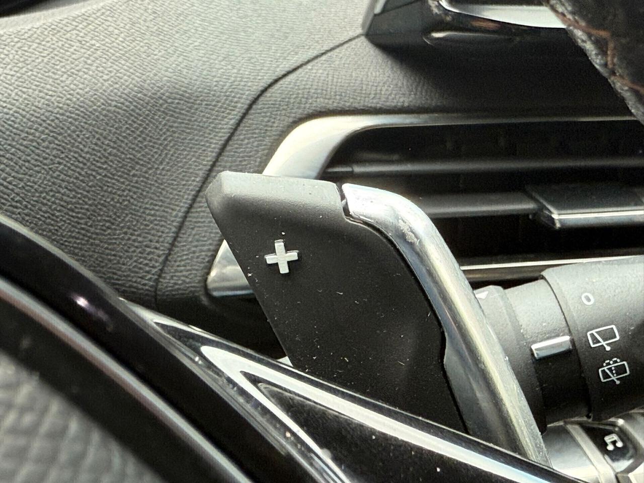 Peugeot 5008 BlueHDi 130 S&S EAT8 GT