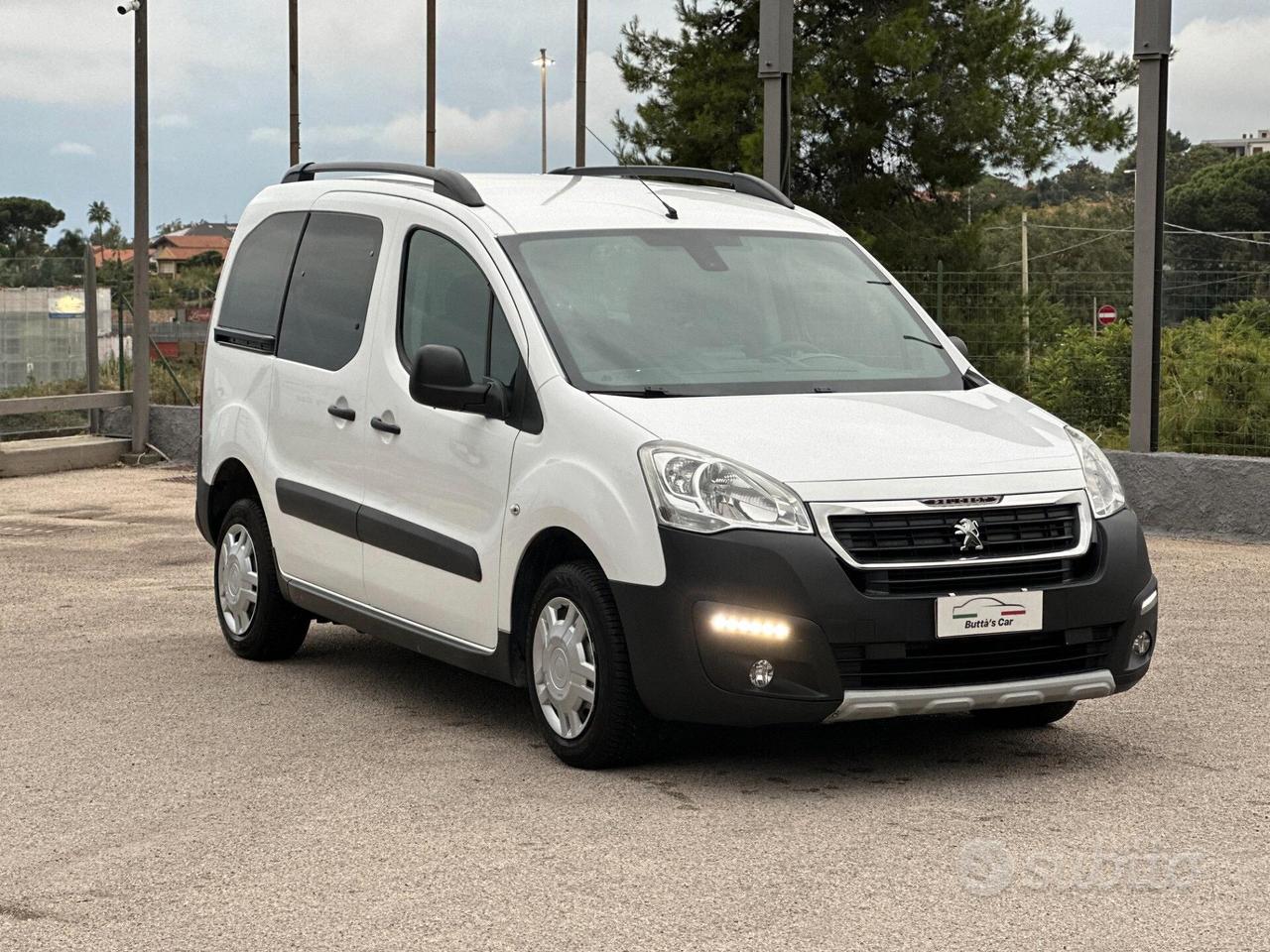 Peugeot Partner 1.6HDi Pianale ribassato Disabili