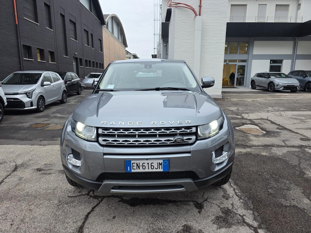 Land Rover Range Evoque 2.2 TD4 5p. Prestige