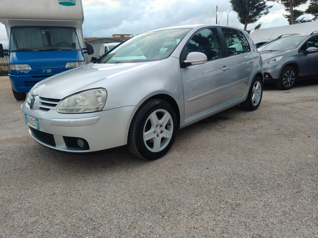 Volkswagen Golf 1.9 TDI 105cv 5p. Sportline