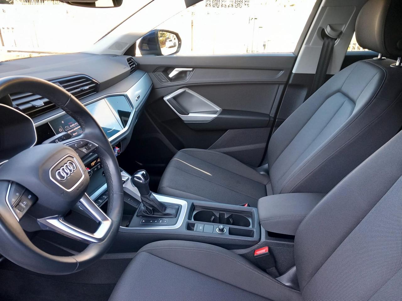 Audi Q3 SPB 35 TDI S tronic Business Plus