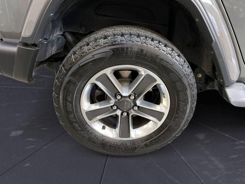 Jeep Wrangler 4ª serie Unlimited 2.2 Mjt II Sahara