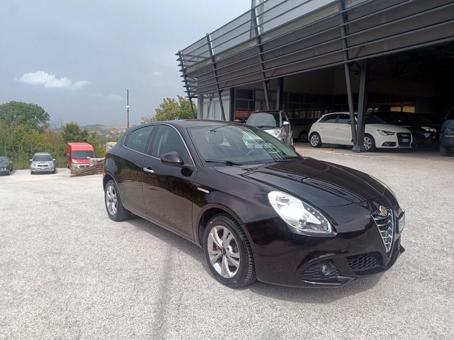 Alfa Romeo Giulietta 1.6 JTDm-2 105 CV Distinctive