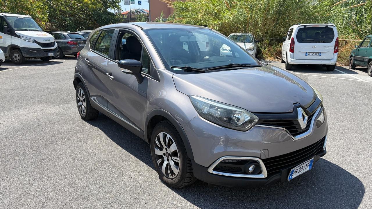 Renault Captur dCi 8V 90 CV EDC Start&Stop Energy Iconic