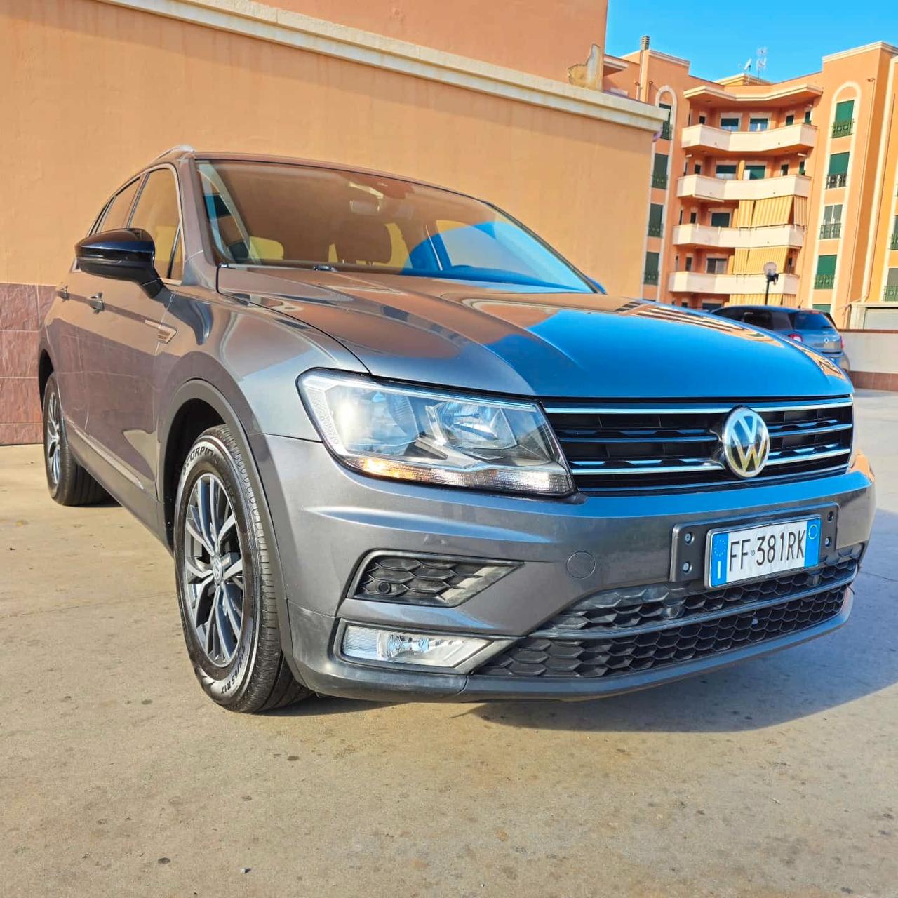 Volkswagen Tiguan 1.6 TDI SCR Business BlueMotion Technology