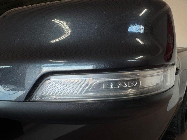 DODGE RAM R 1500 5.7 SPORT