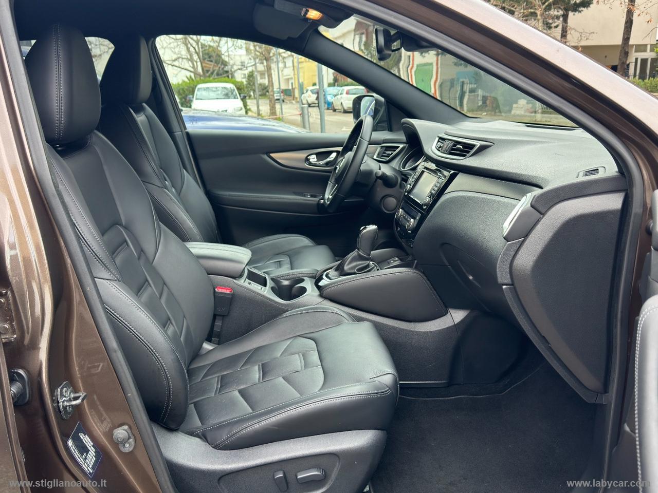 NISSAN Qashqai 1.6 dCi 2WD XTronic Tekna