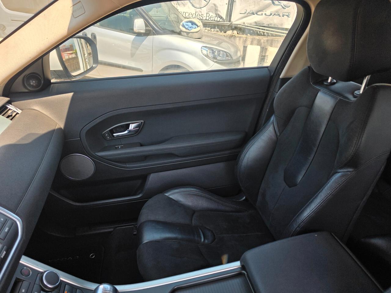 Land Rover Range Evoque 2.2 TD4 Coupé Prestige