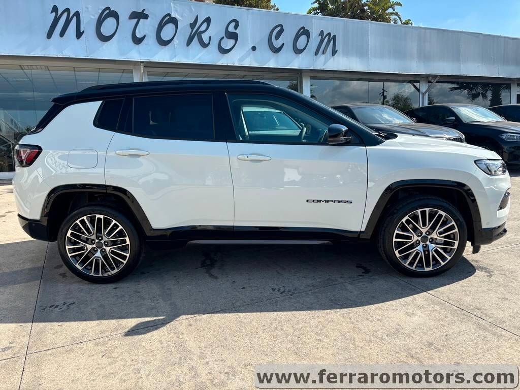 Jeep Compass Summit Km 0 a 329 euro al mese senza anticipo IVA ESPOSTA