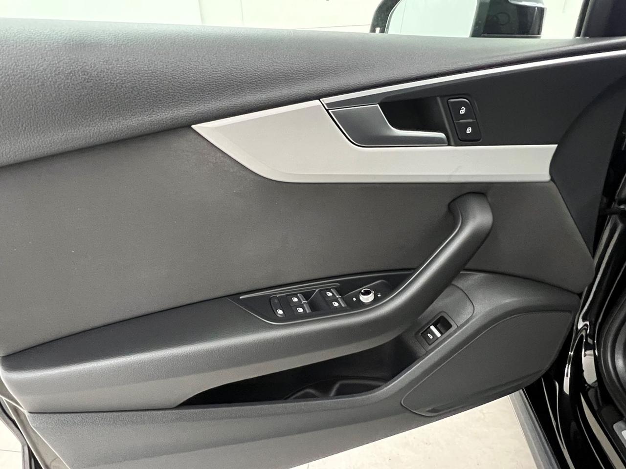 AUDI A4 V 2019 Allroad Quattro A4 Allroad 40 2.0 tdi mhev Business quattro 204cv s-tronic