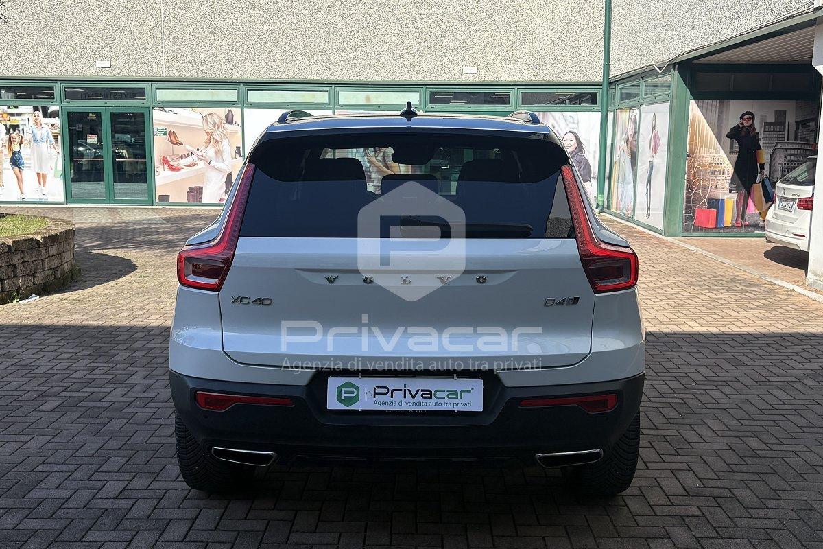VOLVO XC40 D4 AWD Geartronic R-design