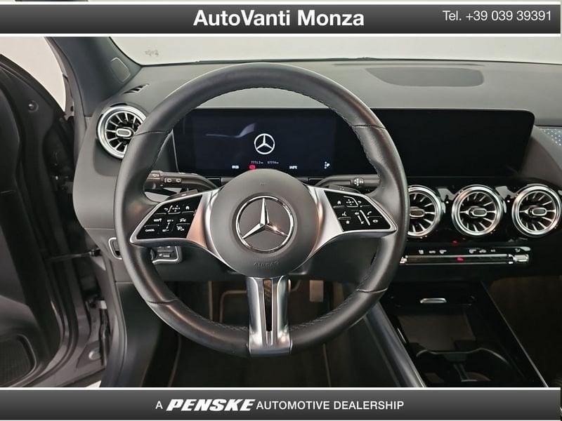 Mercedes-Benz GLA MERCEDES 200 D 4MATIC ADVANCED