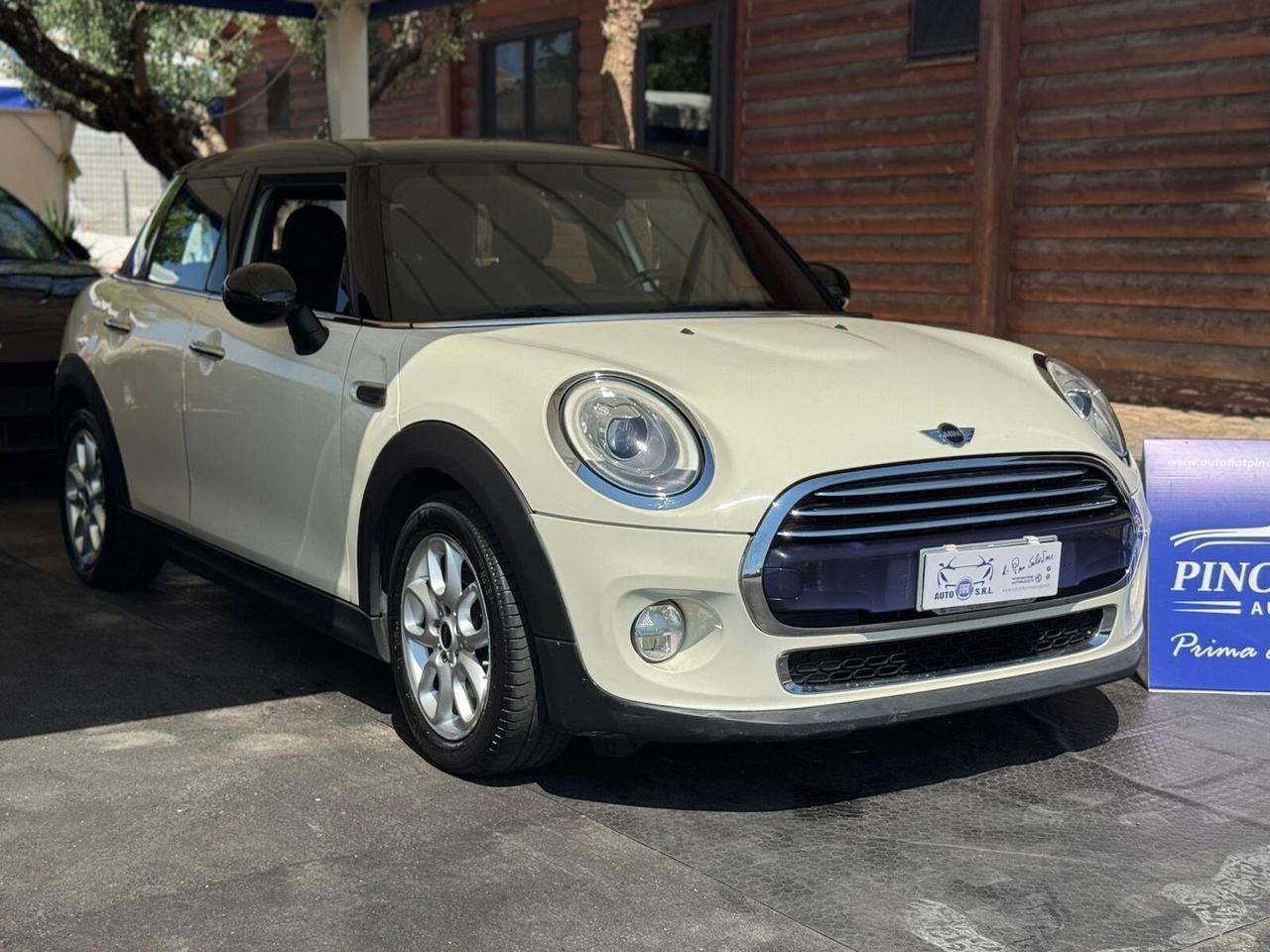 Mini 1.5 Cooper D Business 5 porte