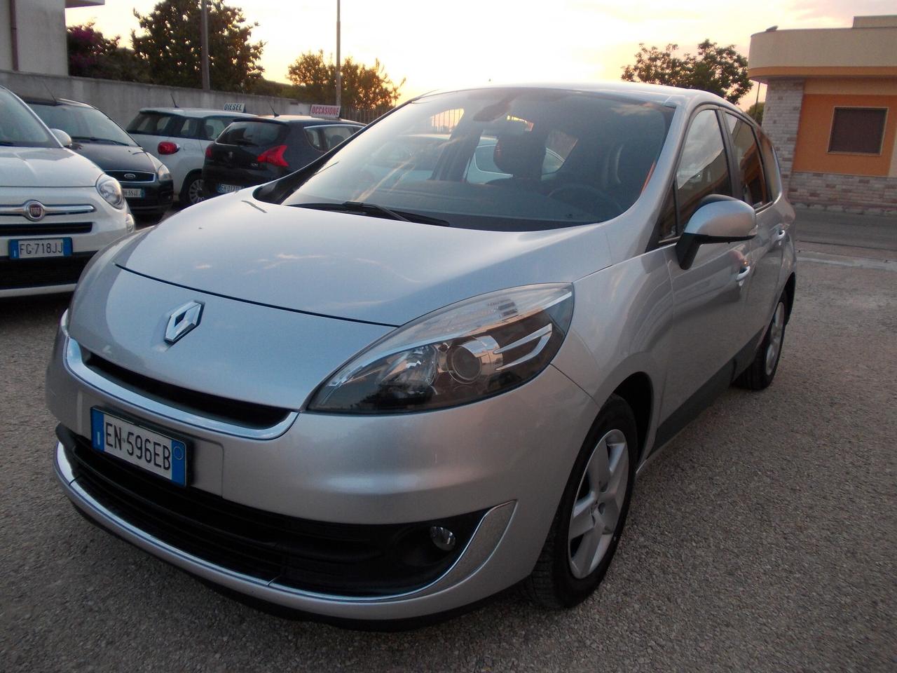 Renault Grand Scenic 1.5 dCi 7 posti