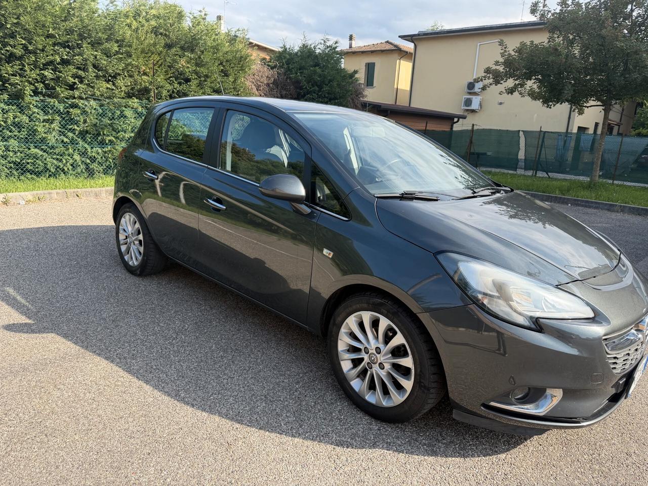 Opel Corsa 1.4 Gpl - NEOPATENTATI - 12 MESI DI GARANZIA -
