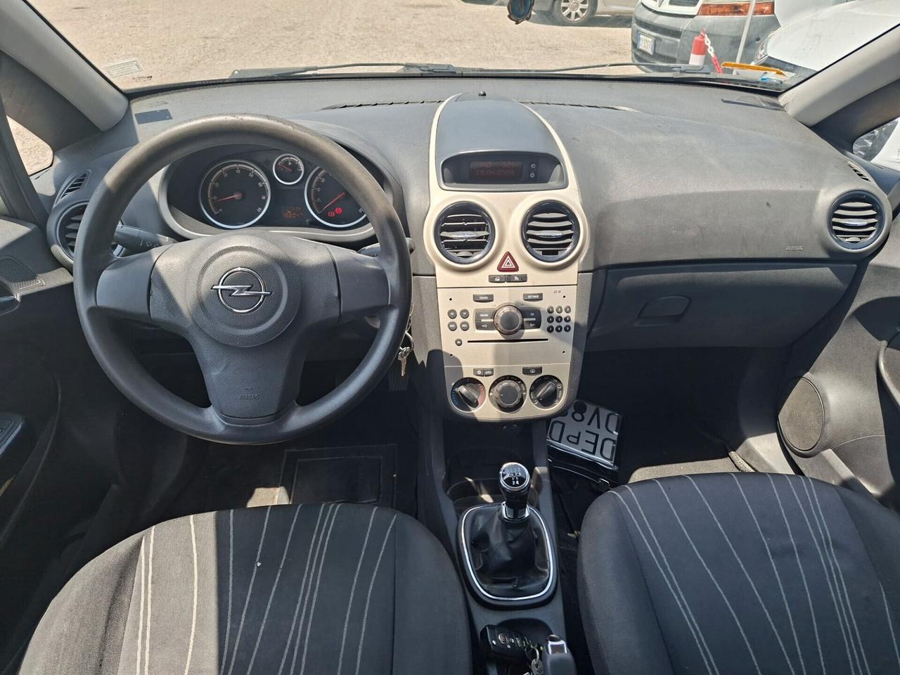 Opel Corsa 1.2 5 porte 80cv