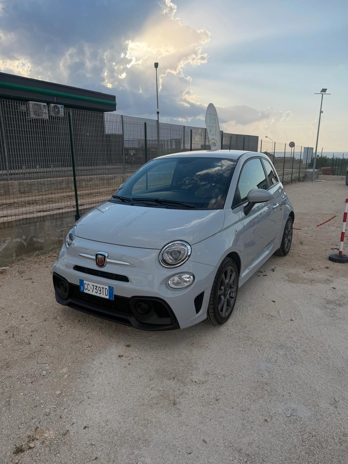 Abarth 595 1.4 Turbo T-Jet 145 CV