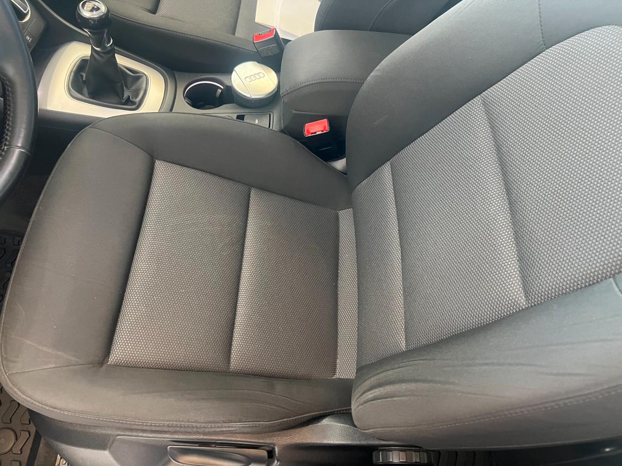 Audi Q3 2.0 TDI 120 CV Business ok neopatentati unico proprietario km 117.590