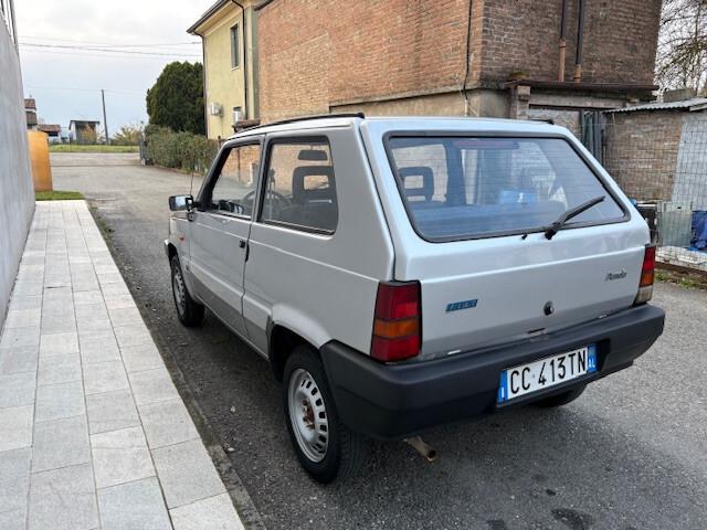 Fiat Panda 1100 i.e. cat Young del 2002 pronta all'utilizzo