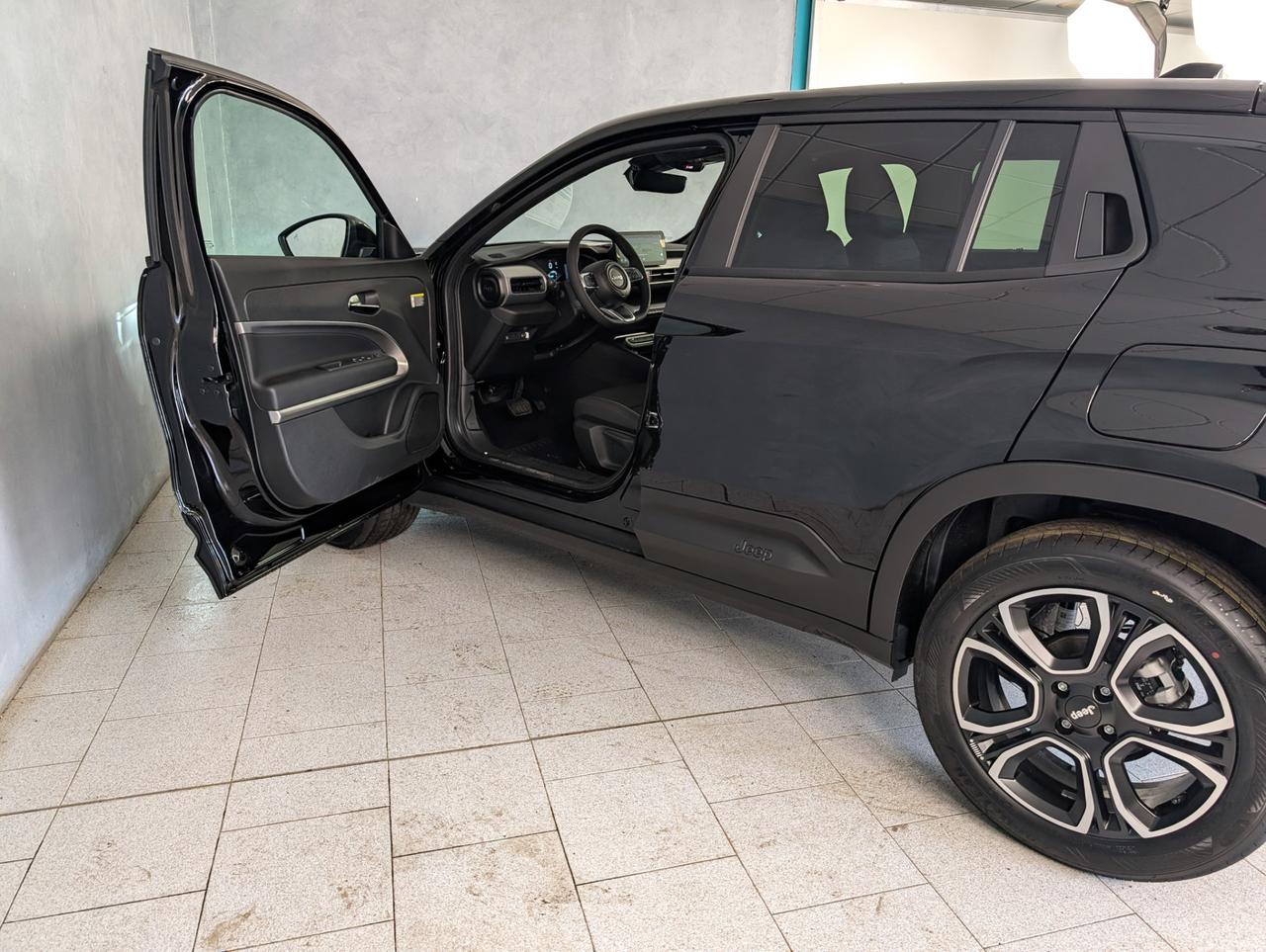 Jeep Avenger 1.2 Turbo E-Hybrid 110cv eDCT6 Summit Freedom