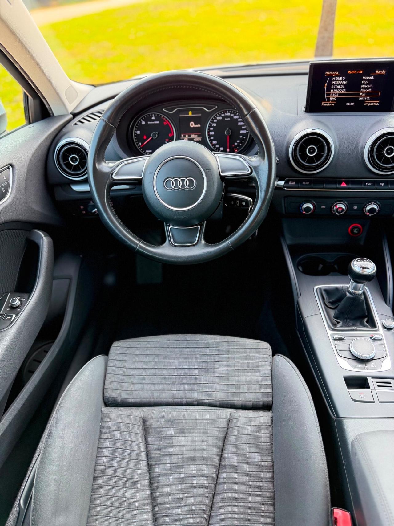 Audi A3 2.0 TDI 150 CV clean diesel Ambition