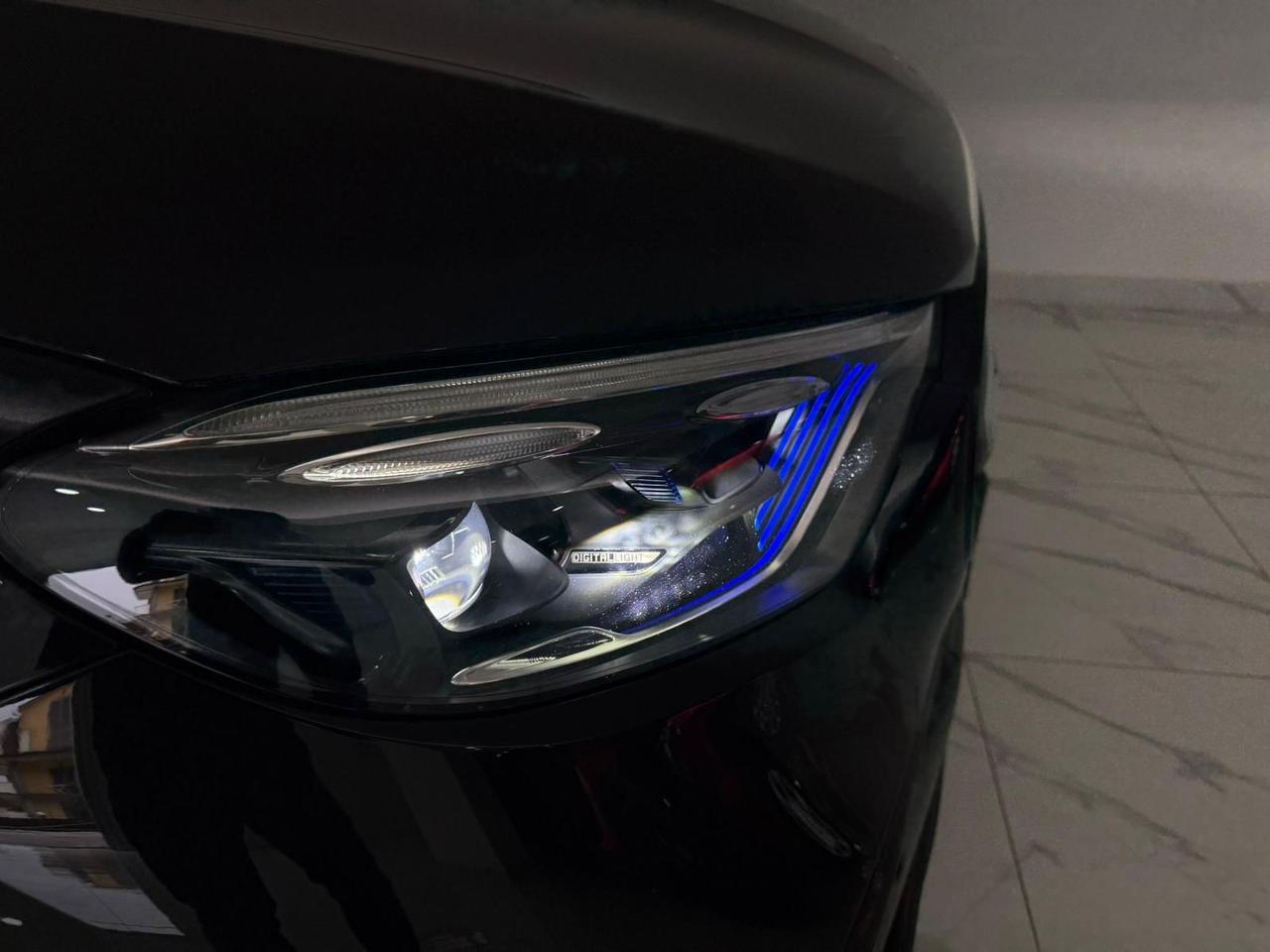 MERCEDES GLC 220 COUPE 4 MATIC PREMIUM TETTO/MULTIBEAM/BURMESTER