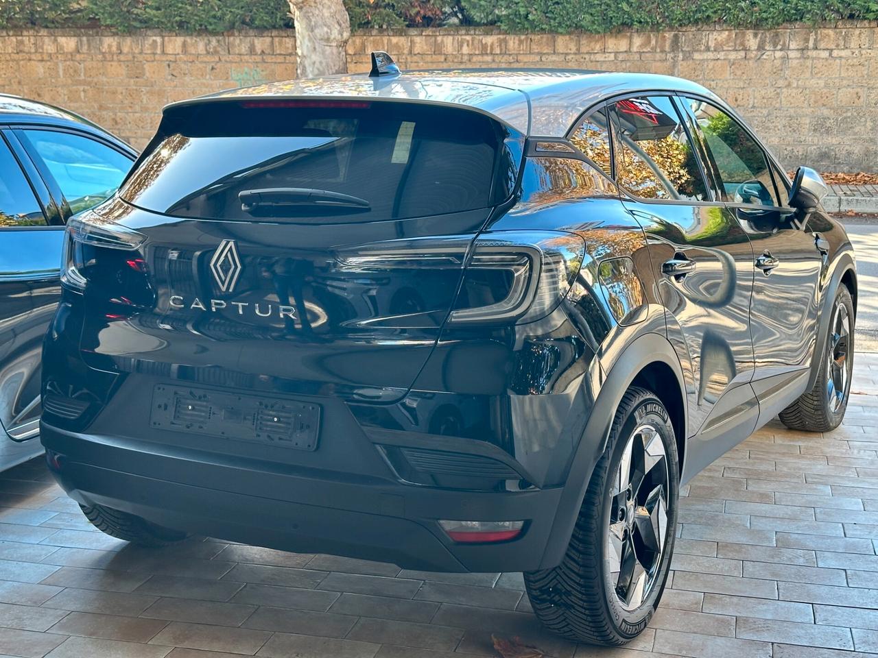 Renault Captur 1.0 TCe – Techno – 03/2025 – 17.500 km – Promo 18.900 €