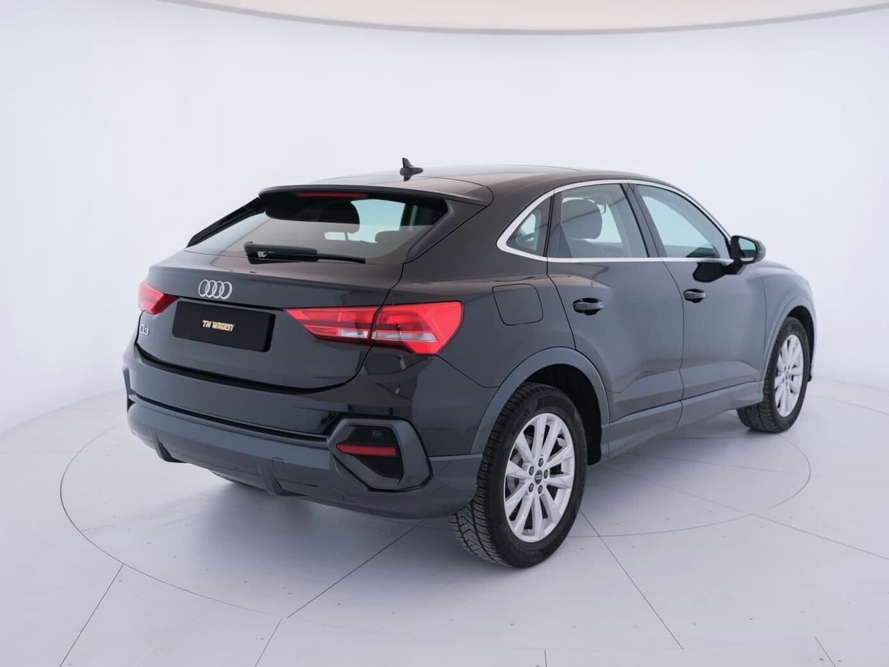AUDI Q3 Sportback 35 2.0 tdi Business Plus s-tronic
