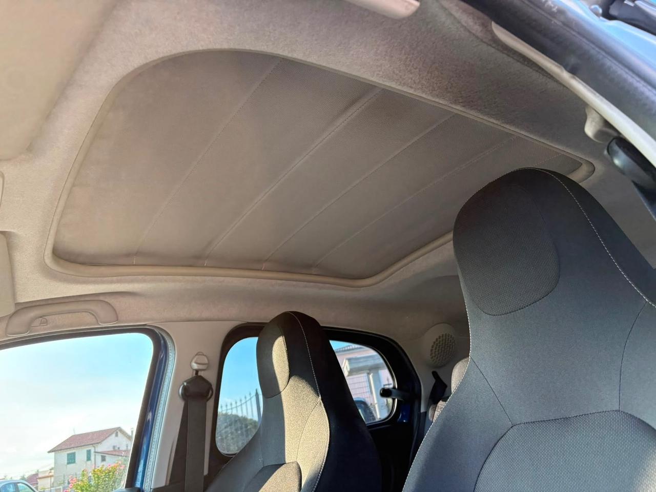 Smart ForFour Cabrio 70 1.0 twinamic Passion