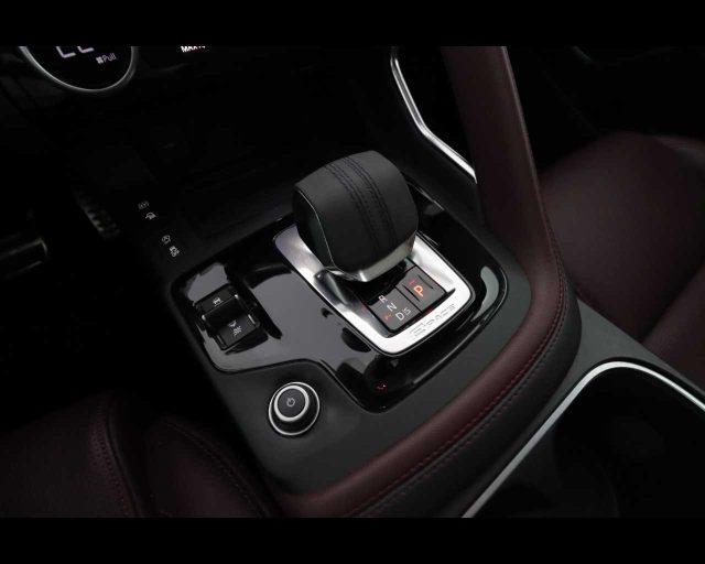JAGUAR E-Pace 1.5 I3 PHEV 300 CV AWD Auto R-Dynamic HSE