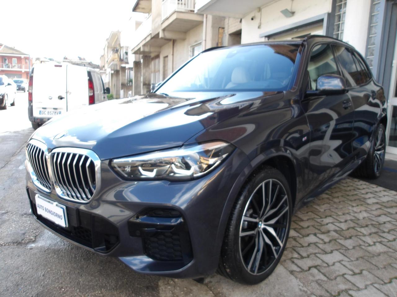 BMW X5 xdrive30d mhev 48V Msport auto