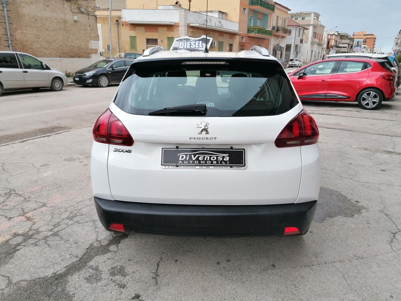 Peugeot 2008 BlueHDi 100 Active