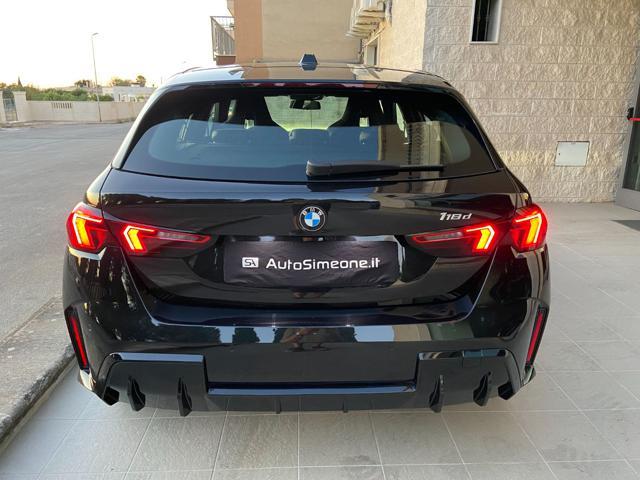BMW 118 d 5p. Msport M PERFORMANCE KM 0