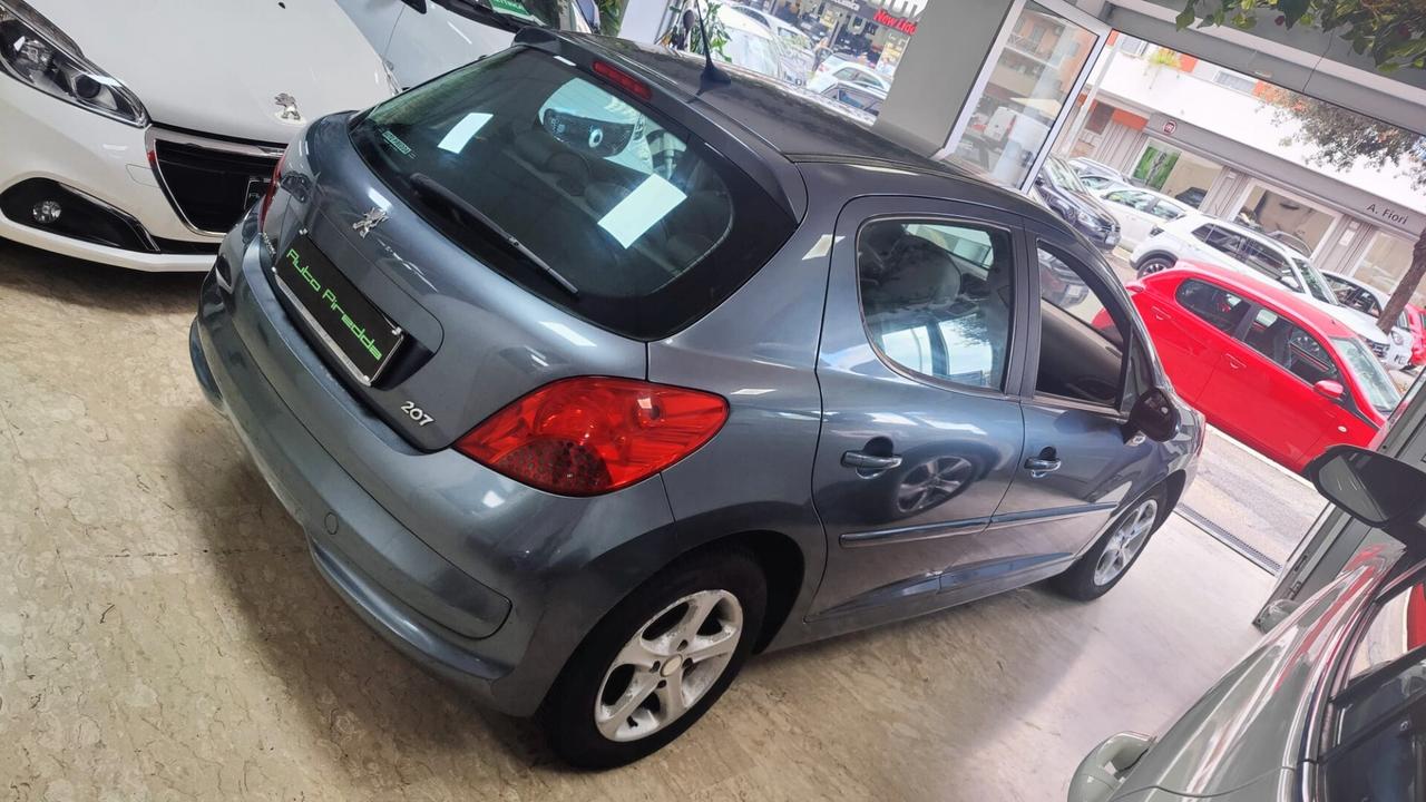 Peugeot 207 1.4 HDi 70CV 5p.