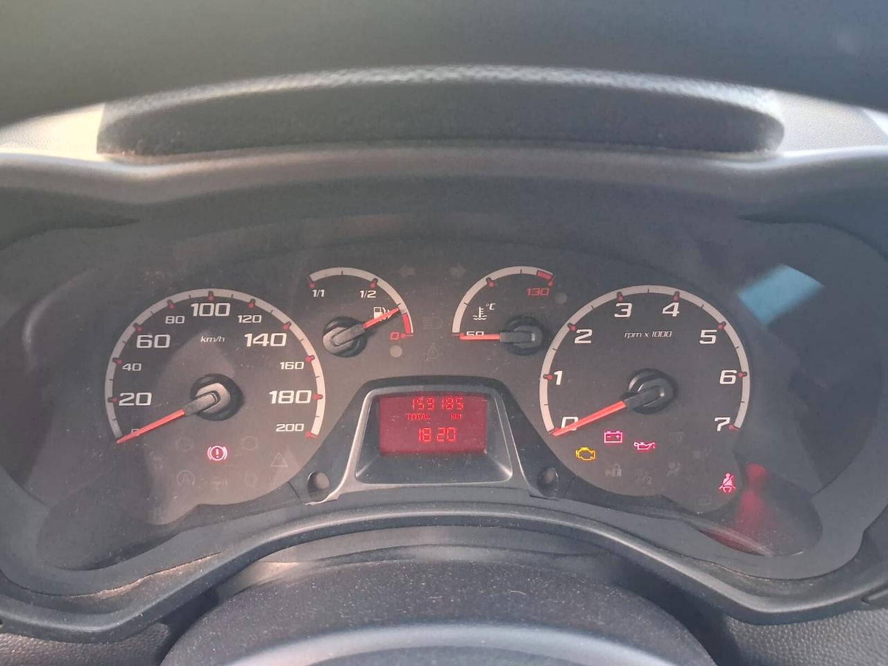 Fiat Punto 1.4 8V 5 P GPL Lounge