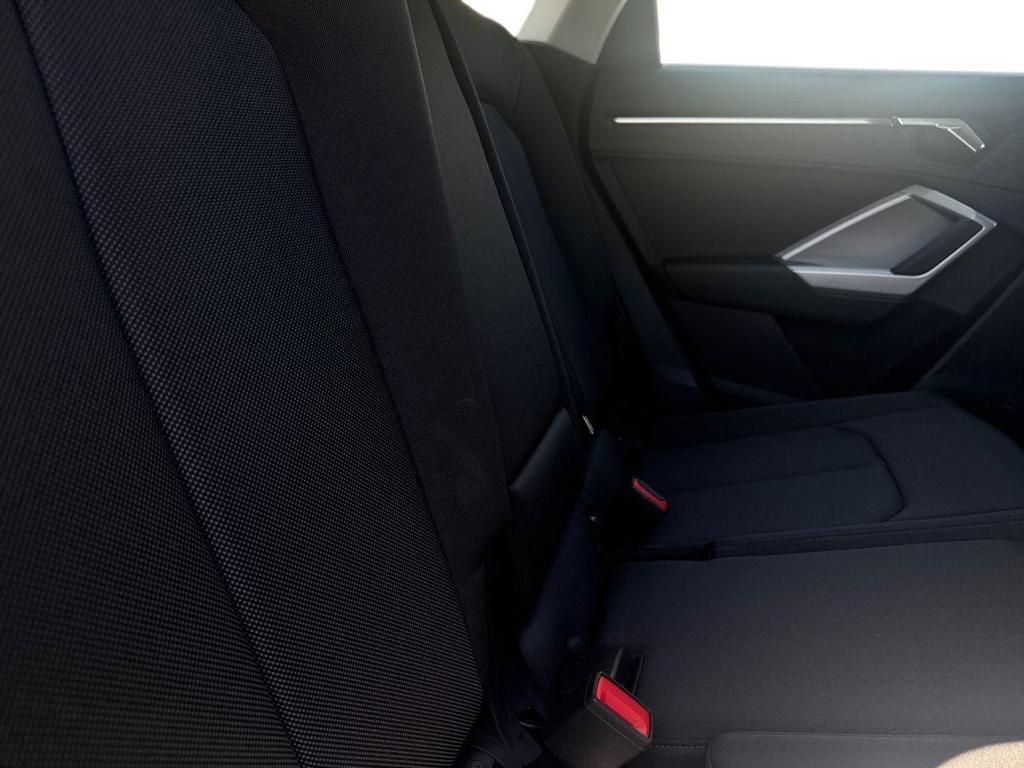 Audi Q3 35 2.0 TDI Business Plus S tronic