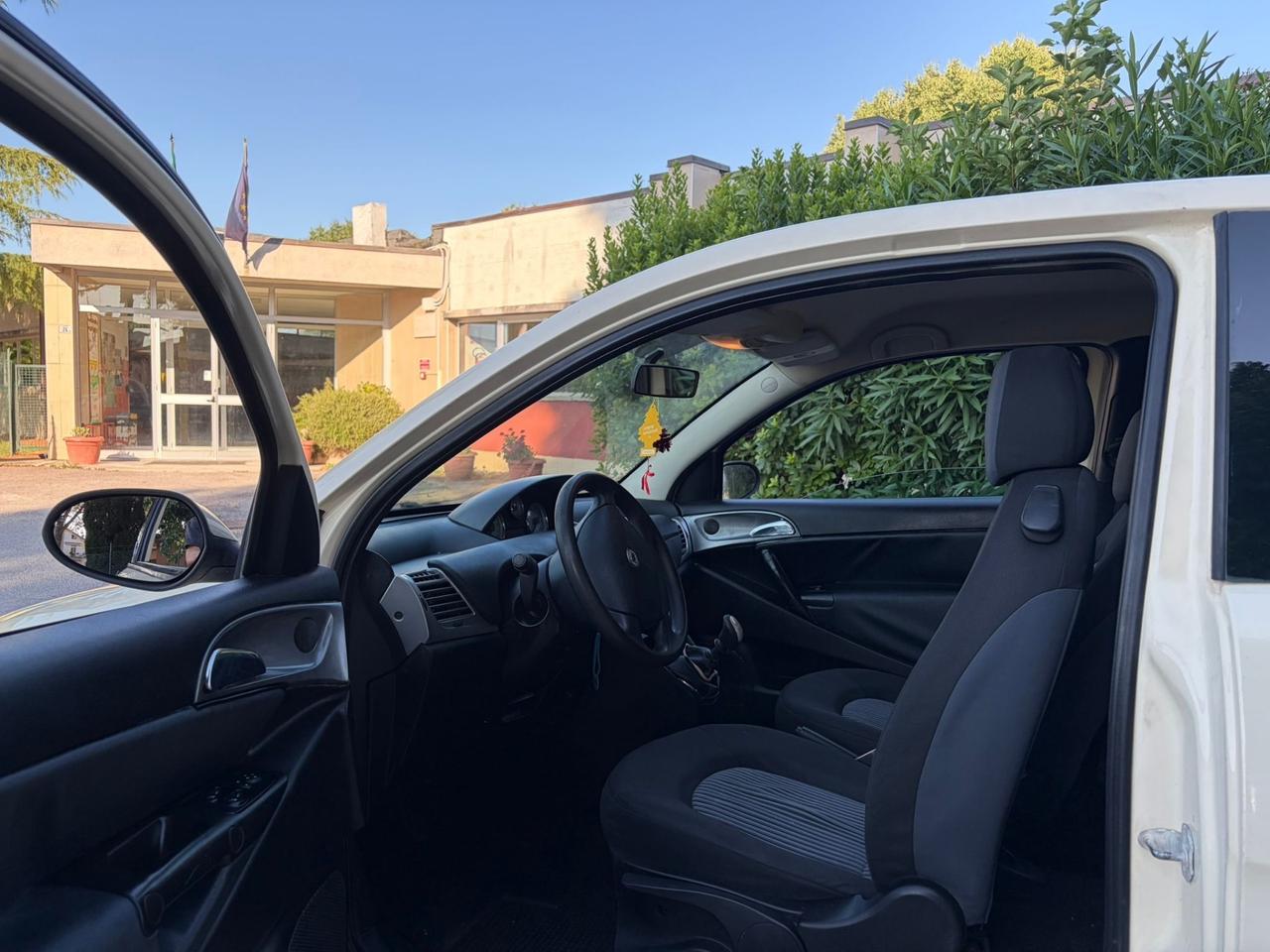 Utilitaria 1.2 neopatentati