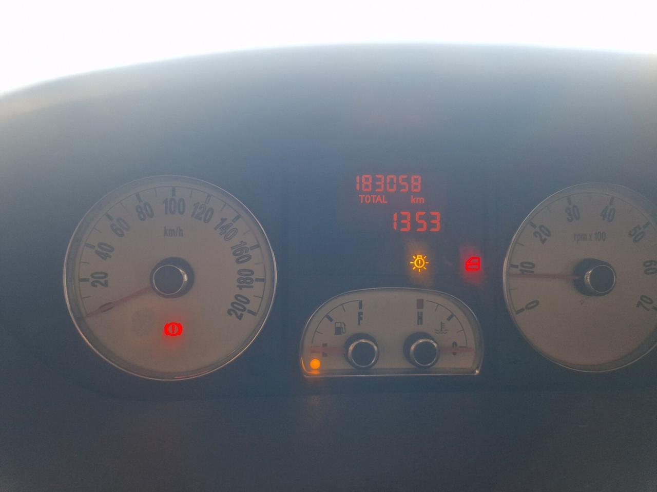 Lancia MUSA 1.3 Multijet 16V Argento