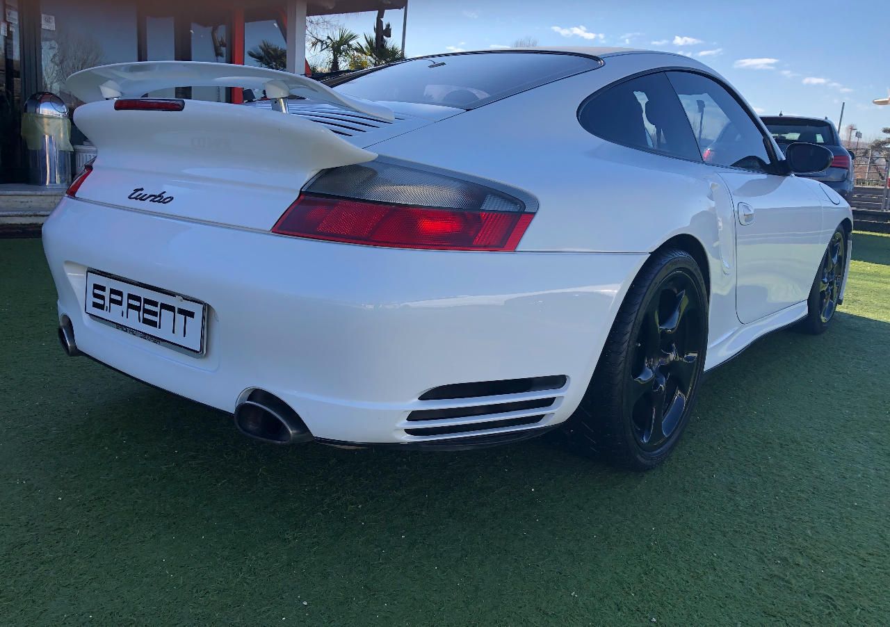 Porsche 996 Turbo Coupé AUTOMATIC R18/PINZA ROSSA/SED SPORT/LOOK GT2