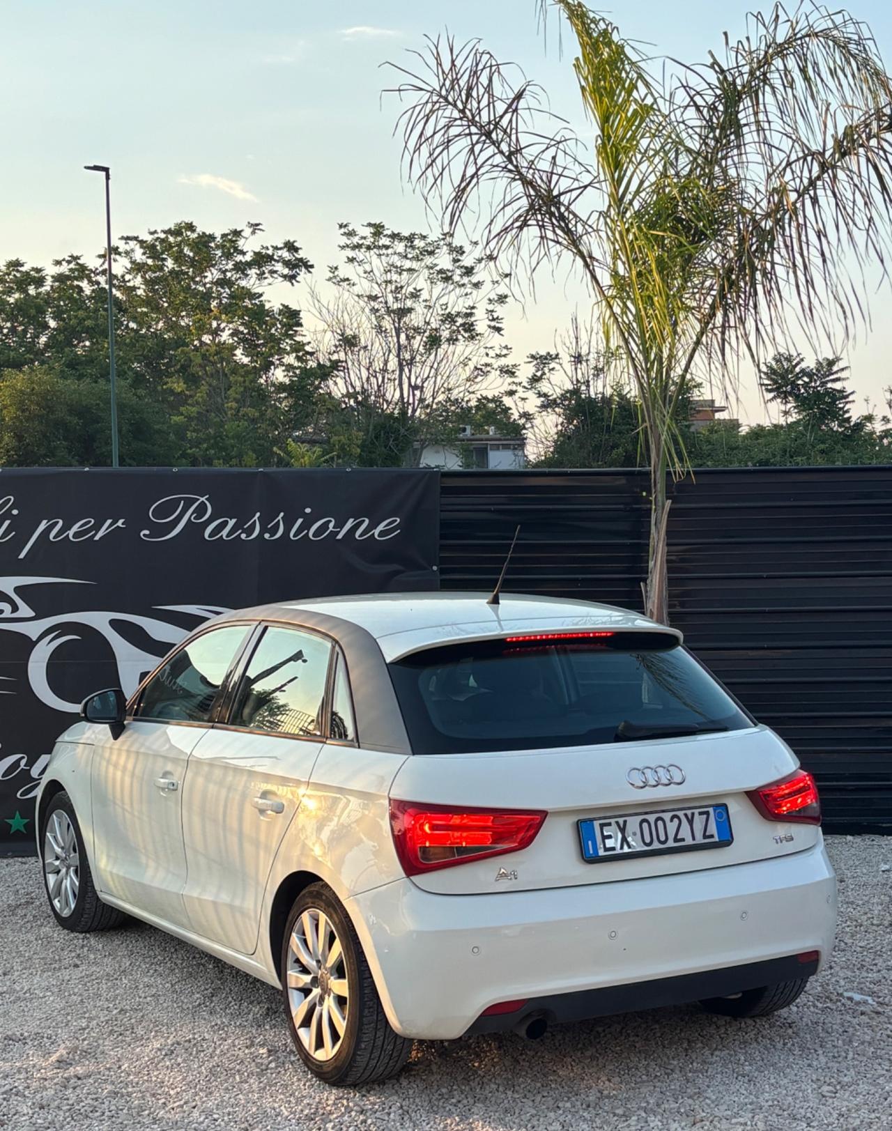 Audi A1 SPB 1.2 TFSI Admired GPL