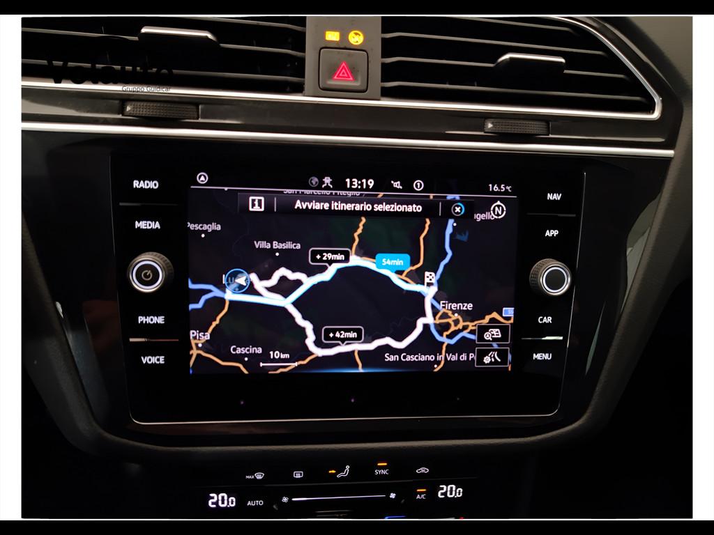 VOLKSWAGEN Tiguan II 2021 - Tiguan 1.5 tsi R-Line 150cv dsg
